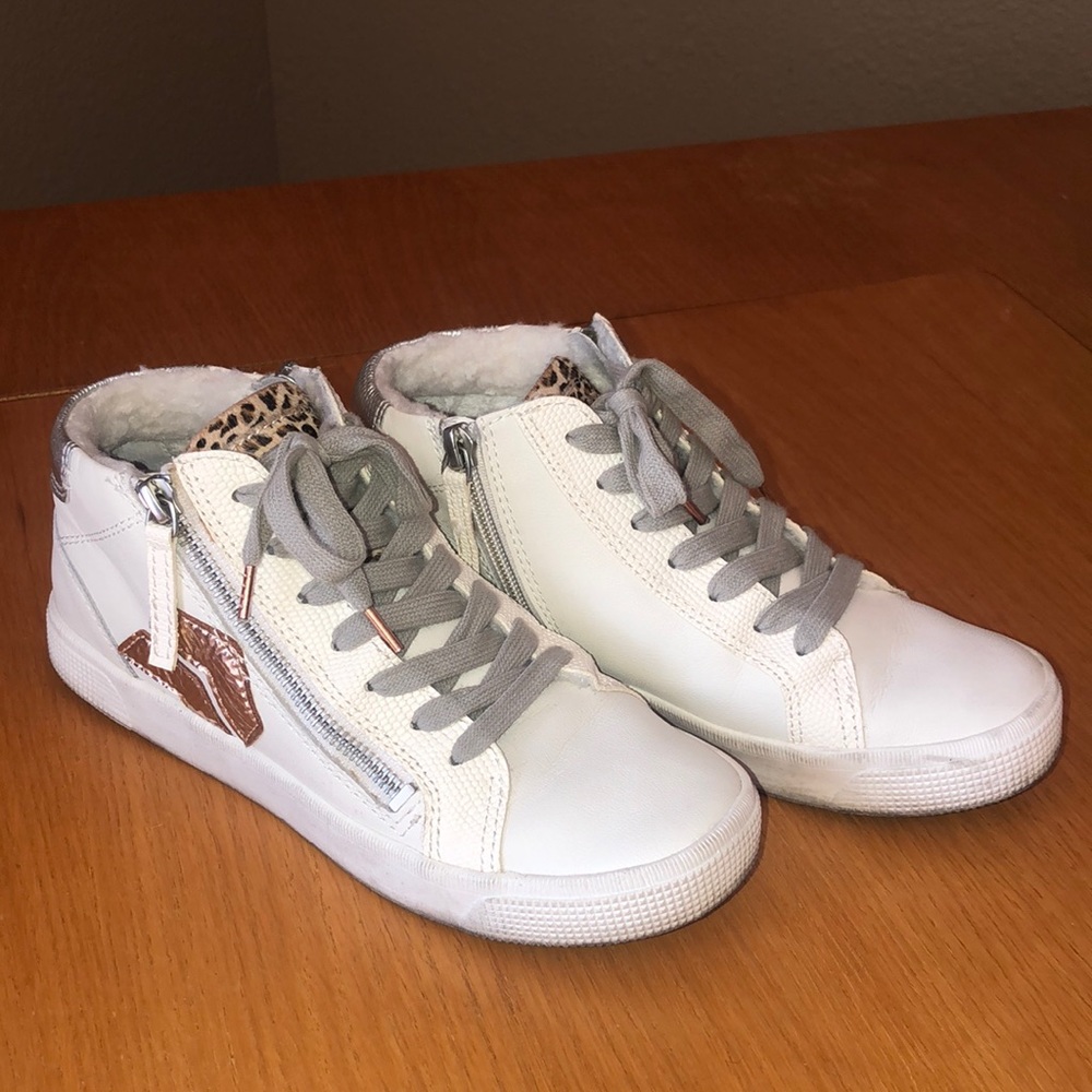 Dolce Vita Zonya plush size 7